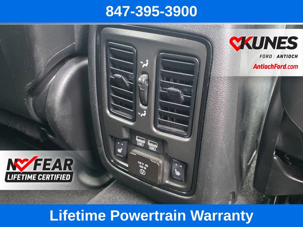 Used 2024 Dodge Durango GT AWD/4WD image 35