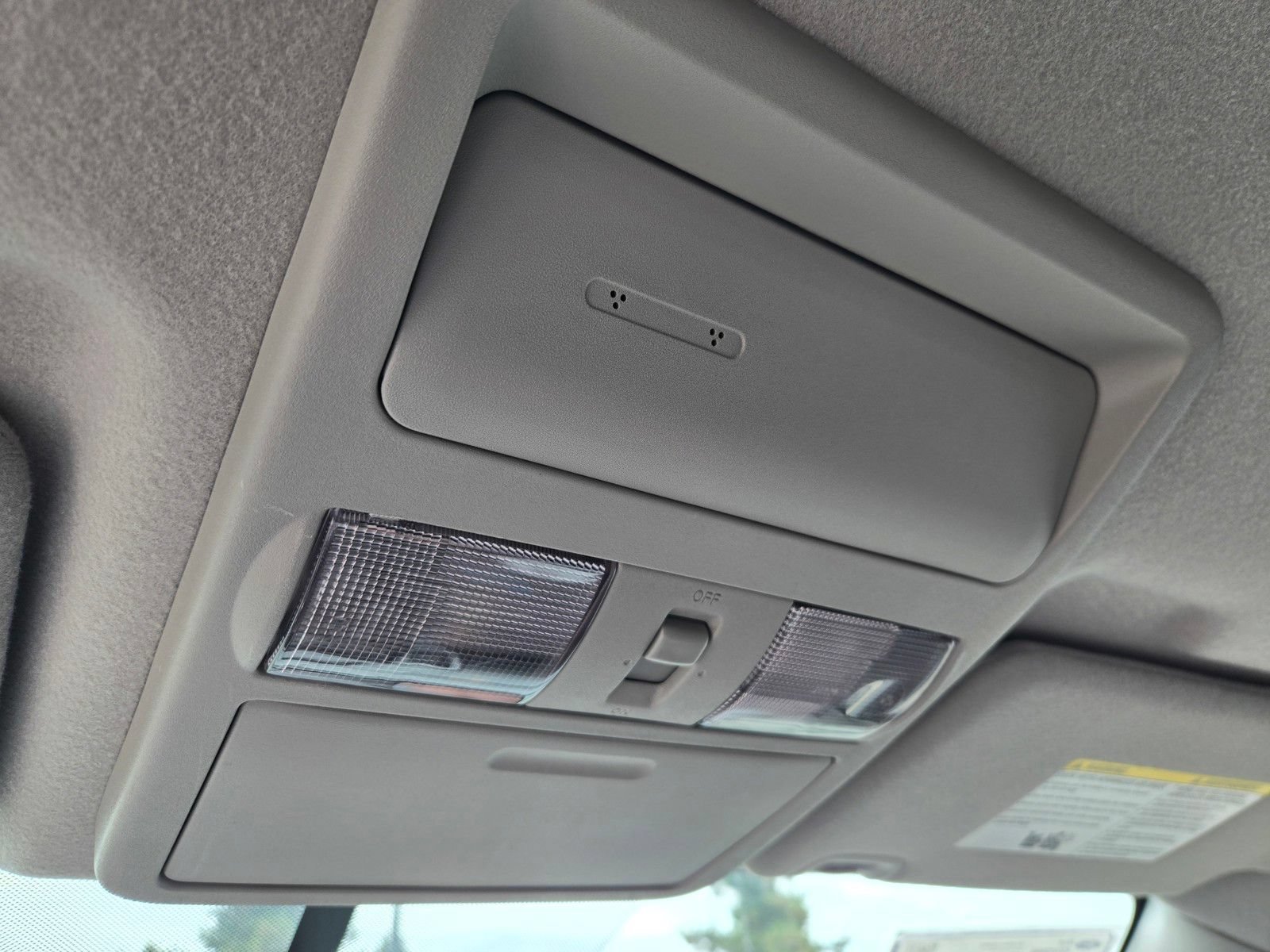 Used 2019 Nissan Frontier SV RWD image 27