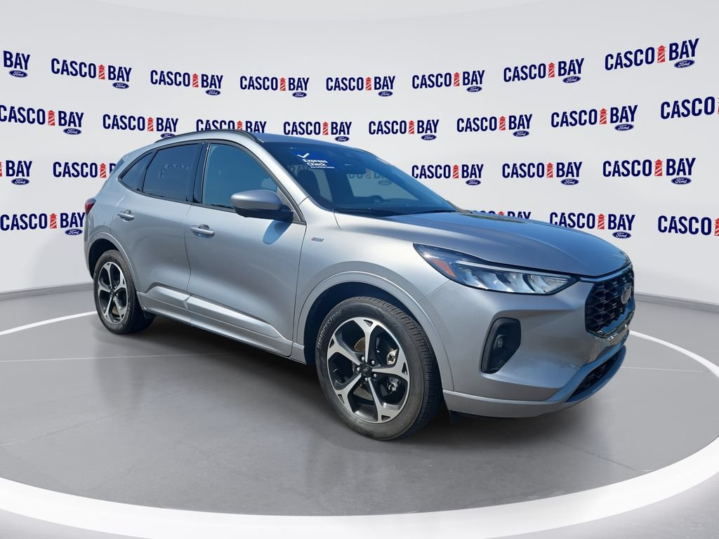 Certified 2023 Ford Escape ST-Line Select w/ Tech Pack #2 AWD/4WD image 1