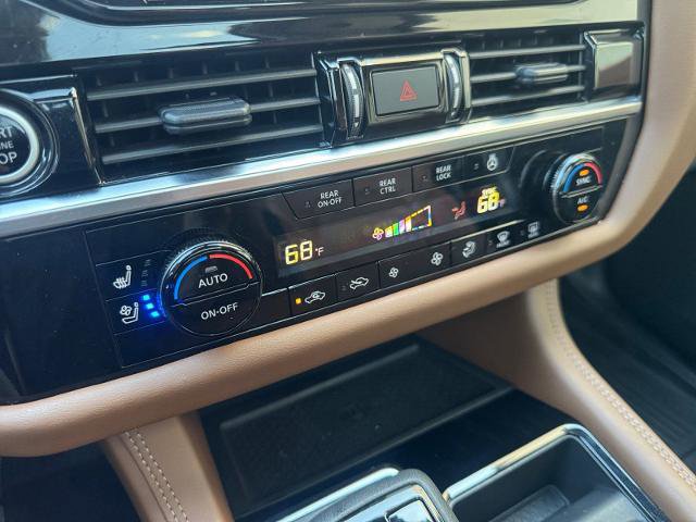 Used 2024 Nissan Pathfinder Platinum w/ Cargo Package image 26