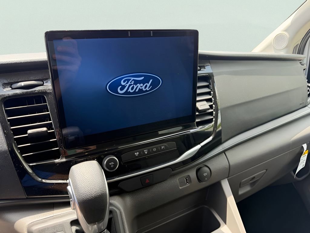 Certified 2025 Ford Transit 350 XLT RWD image 11