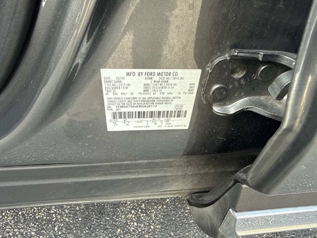 Certified 2024 Ford Explorer XLT w/ Equipment Group 202A RWD image 25