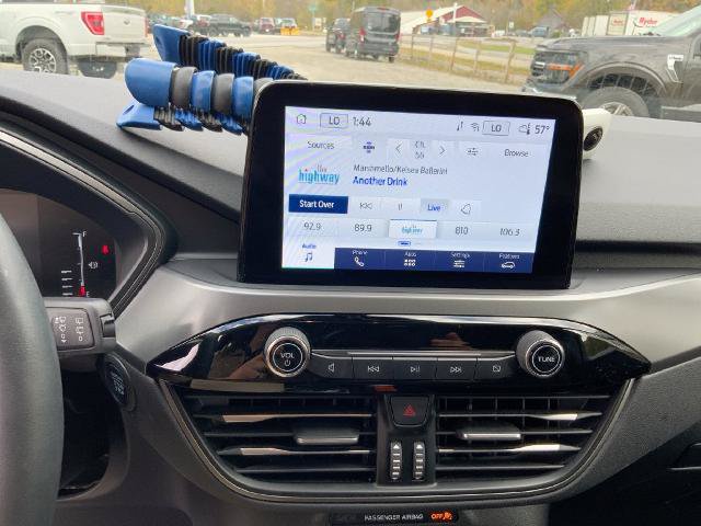 Certified 2023 Ford Escape Active AWD/4WD image 18