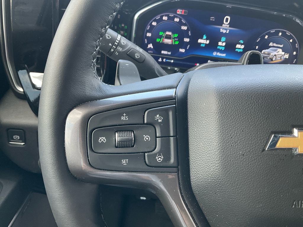 Used 2025 Chevrolet Silverado 1500 High Country w/ Technology Package image 19