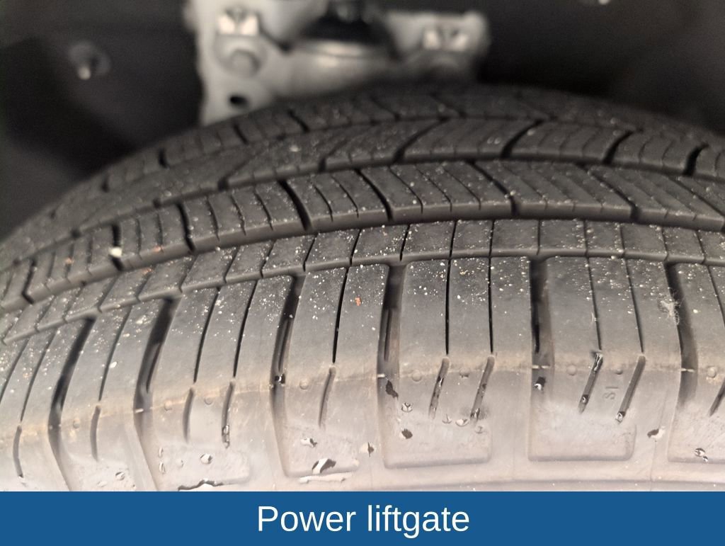 Certified 2025 Ford Explorer ST-Line w/ Premium Package image 21