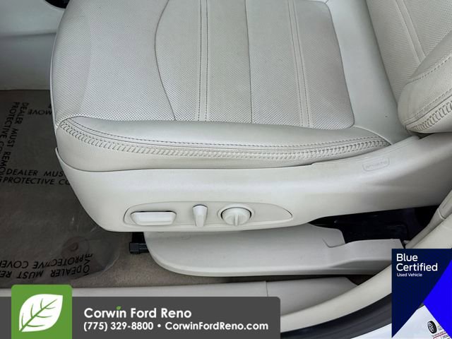 Used 2022 GMC Terrain Denali w/ Denali Premium Package image 22