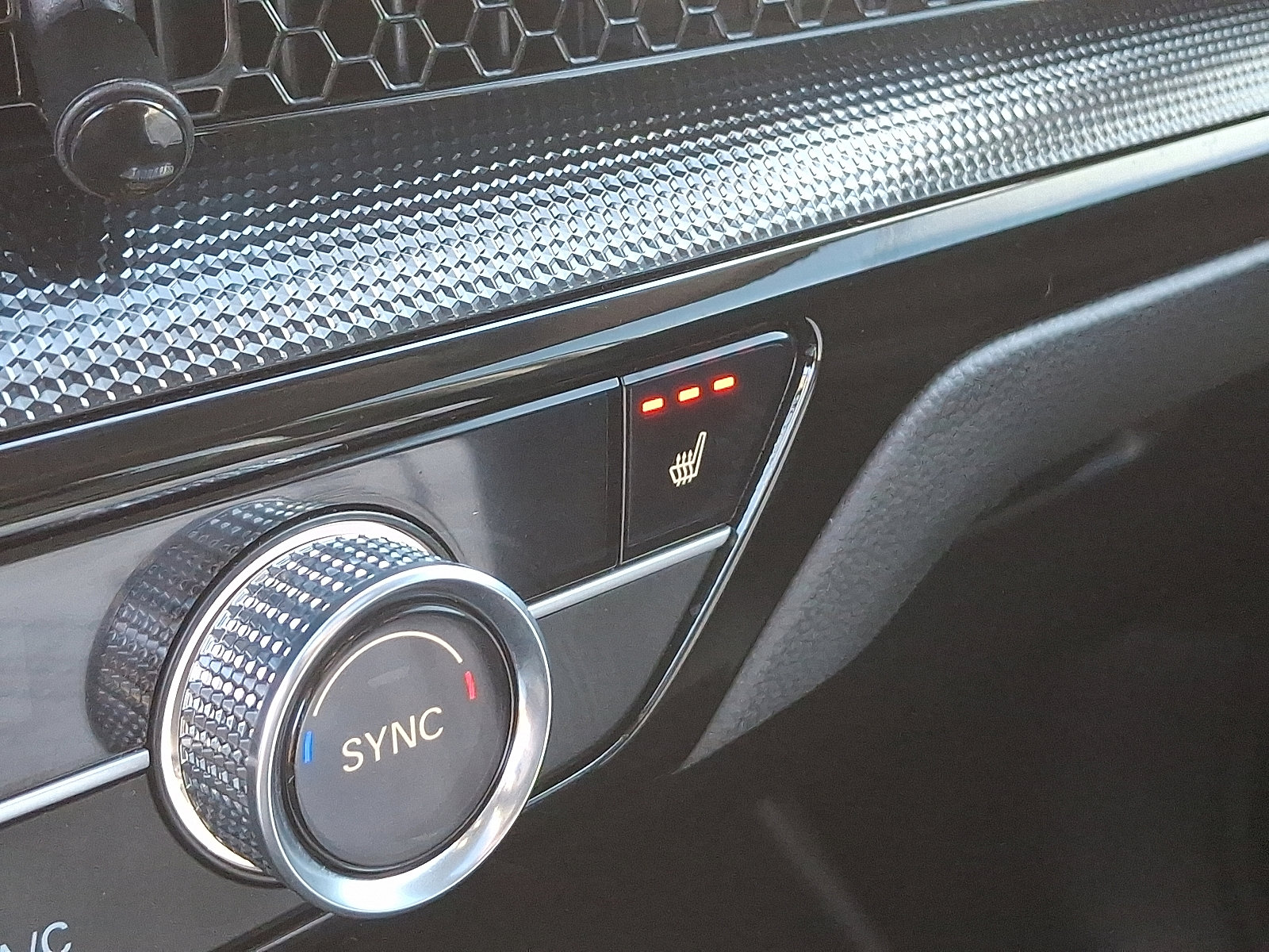 Used 2024 Honda CR-V EX-L image 32