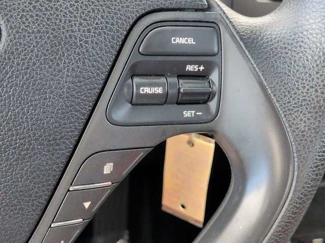 Used 2018 Kia Forte LX w/ LX Rear Camera Package FWD image 23
