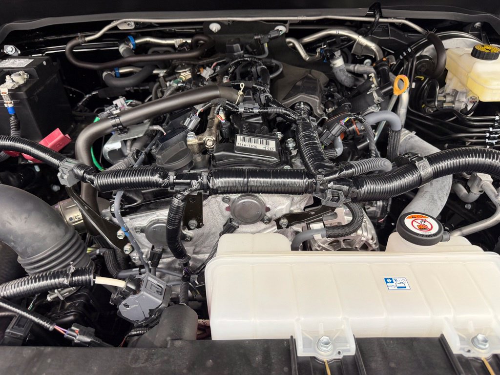 Used 2026 Toyota Tacoma SR5 AWD/4WD image 37