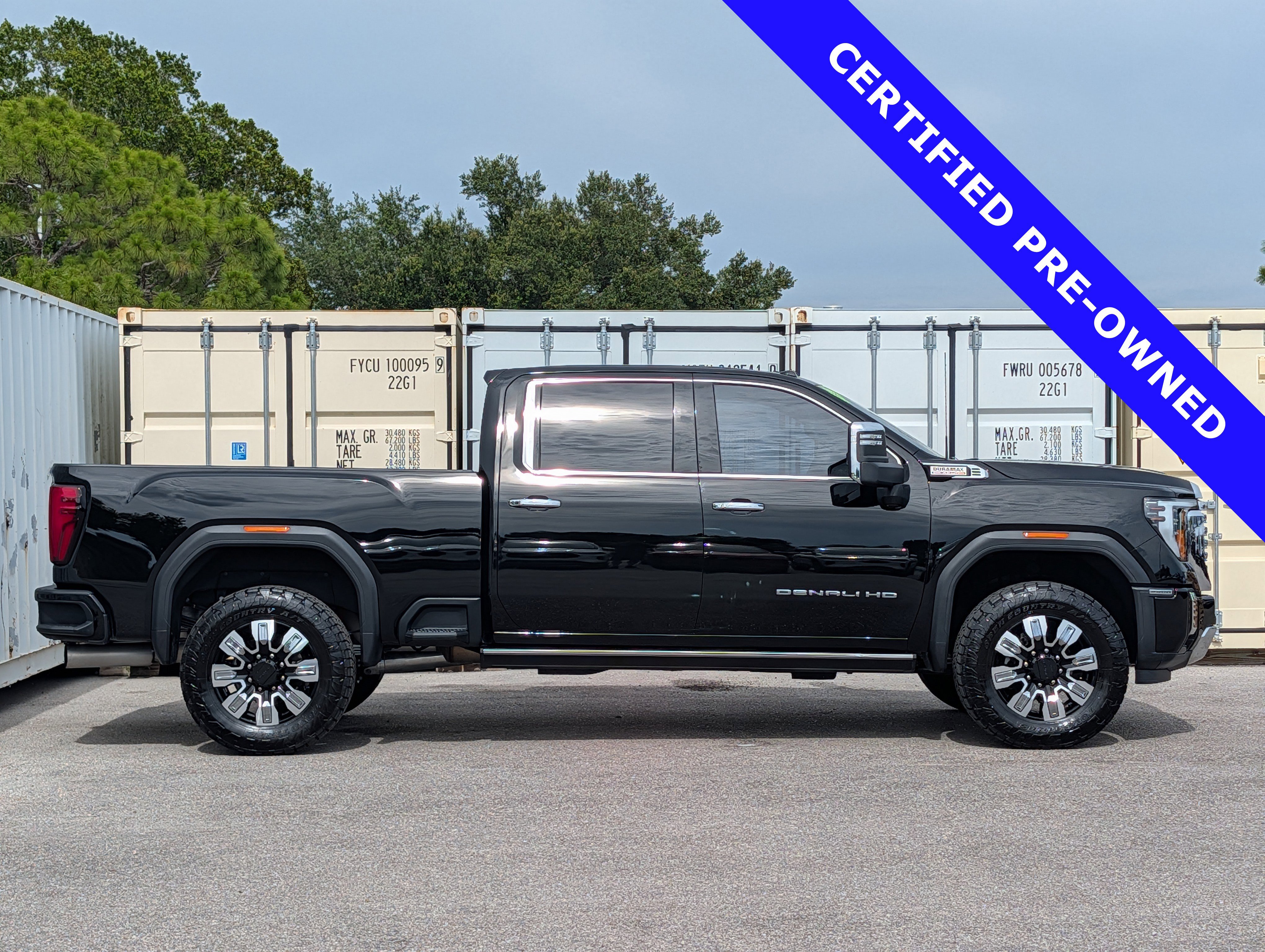 Used 2025 GMC Sierra 3500 Denali w/ Denali Reserve Package AWD/4WD image 3