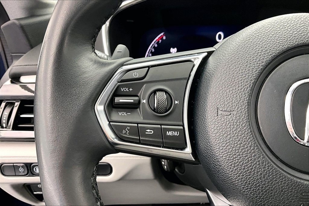 Used 2025 Acura MDX w/ Technology Package FWD image 18