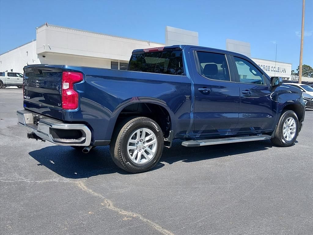 Used 2021 Chevrolet Silverado 1500 LT RWD image 4