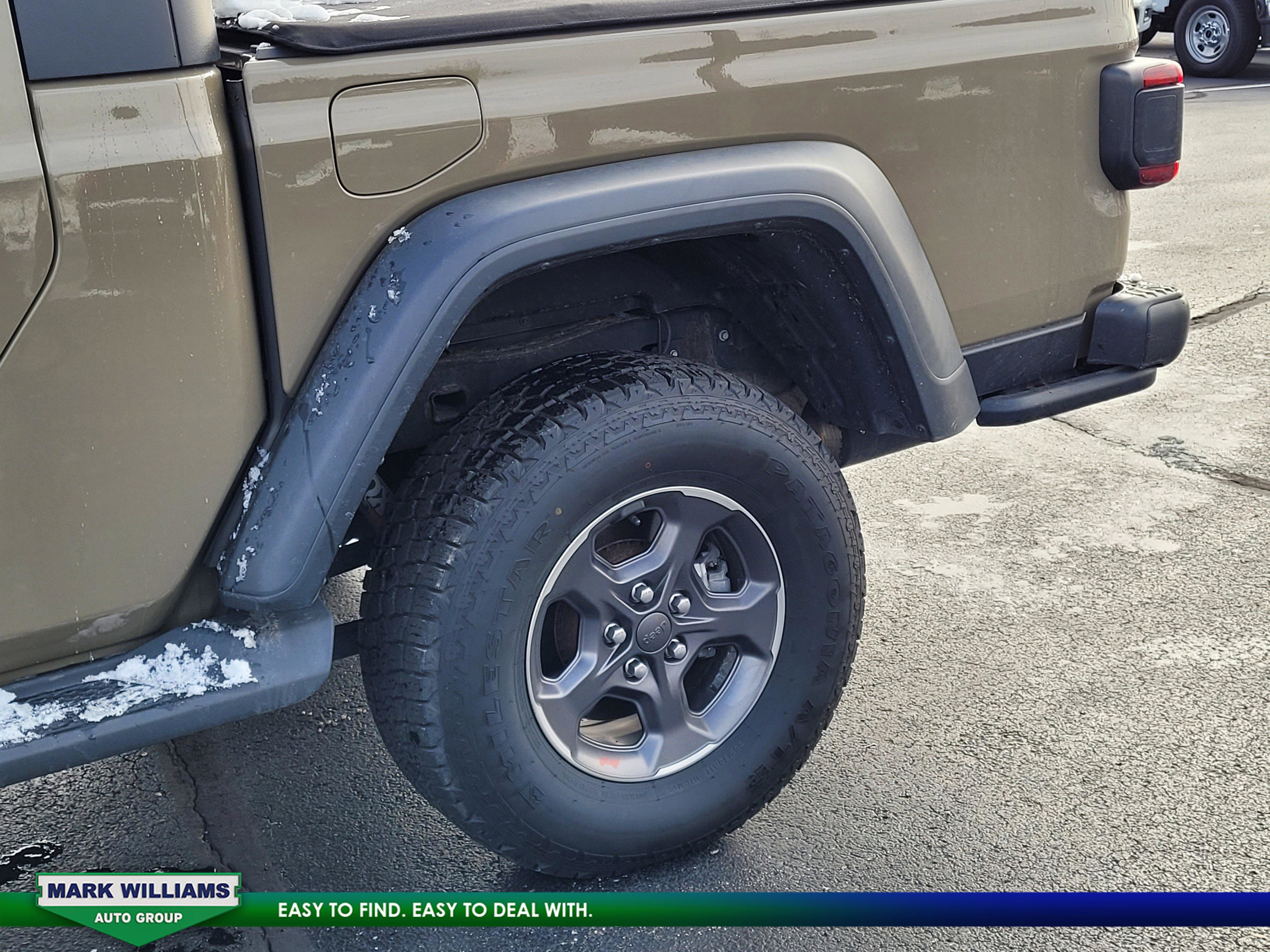 Used 2020 Jeep Gladiator Rubicon w/ Dual Top Group image 30