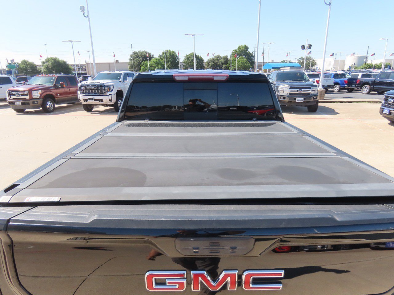 Used 2021 GMC Sierra 1500 Denali w/ Driver Alert Package II AWD/4WD image 14