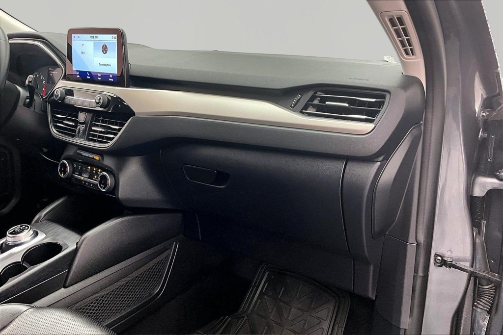 Certified 2022 Ford Escape SEL FWD image 17