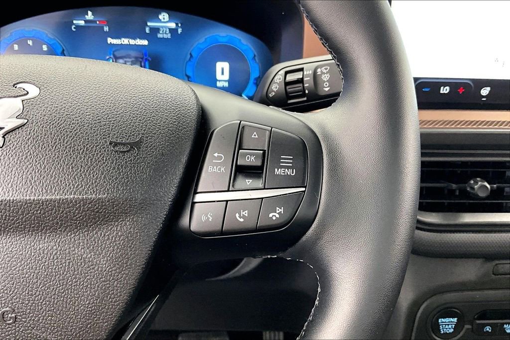 Certified 2025 Ford Bronco Sport Outer Banks w/ Outer Banks Tech Package+ AWD/4WD image 19