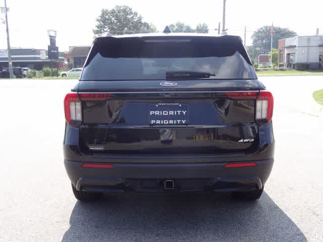 Certified 2025 Ford Explorer ST-Line AWD/4WD image 3