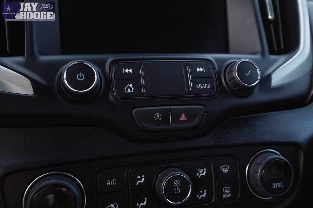 Used 2024 GMC Terrain SLT image 29