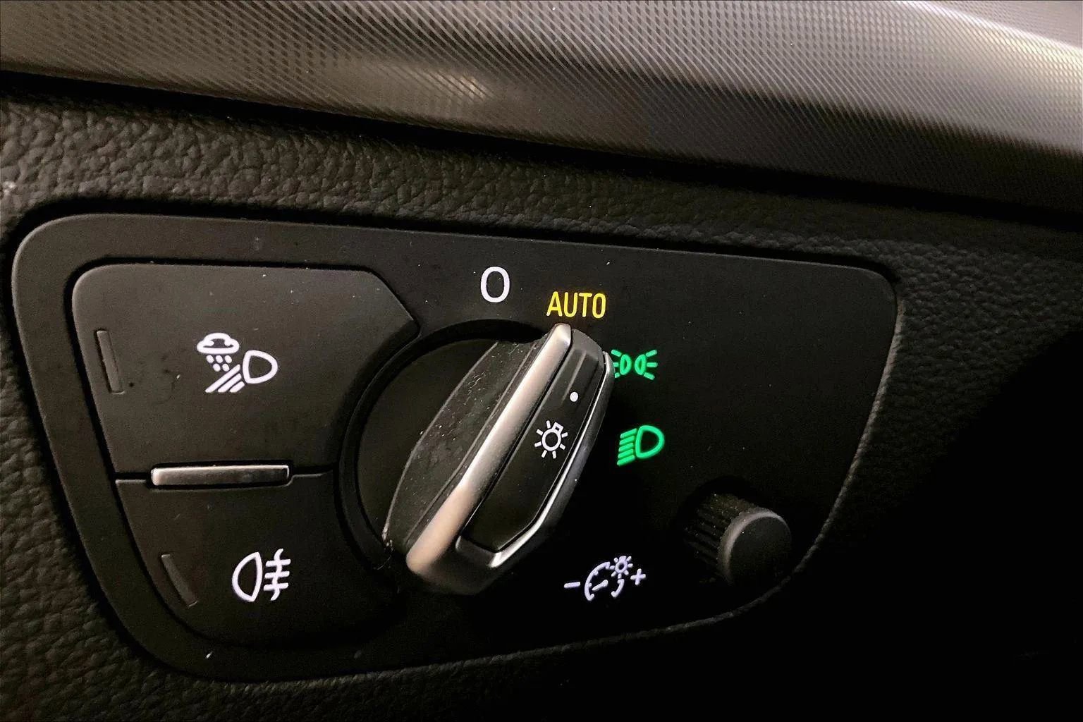 Used 2021 Audi Q5 2.0T Premium Plus w/ Premium Plus Package image 30