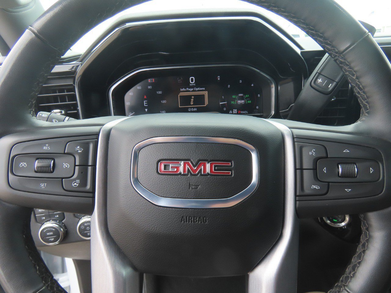 Used 2025 GMC Sierra 2500 SLT w/ Texas SLT Premium Package AWD/4WD image 28