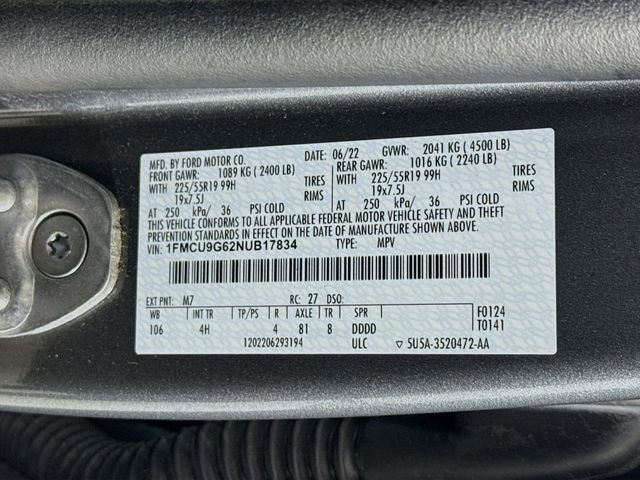 Certified 2022 Ford Escape SE w/ SE Sport Appearance Package image 30