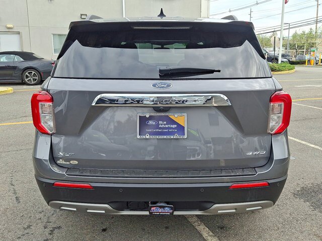 Certified 2023 Ford Explorer XLT w/ Equipment Group 202A AWD/4WD image 15