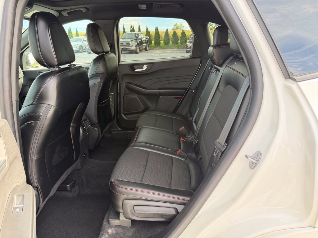 Certified 2024 Ford Escape ST-Line w/ Tech Pack #1 AWD/4WD image 20
