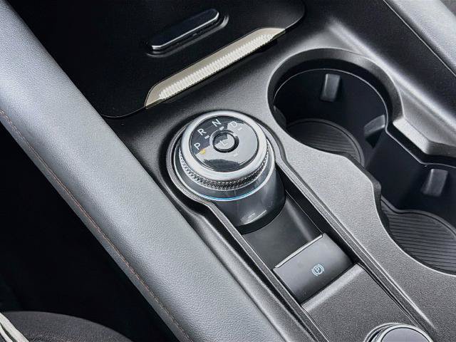 Certified 2025 Ford Explorer Active AWD/4WD image 17