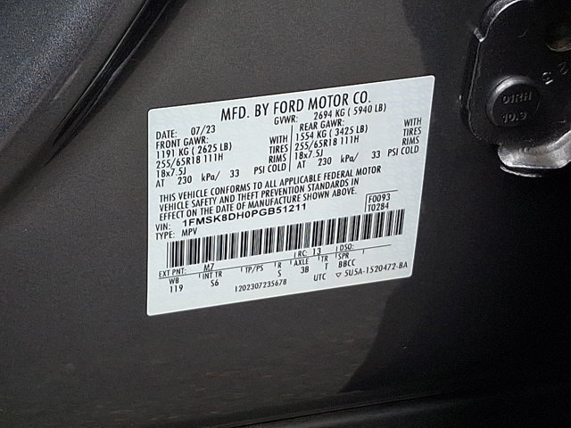 Certified 2023 Ford Explorer XLT w/ Equipment Group 202A AWD/4WD image 32
