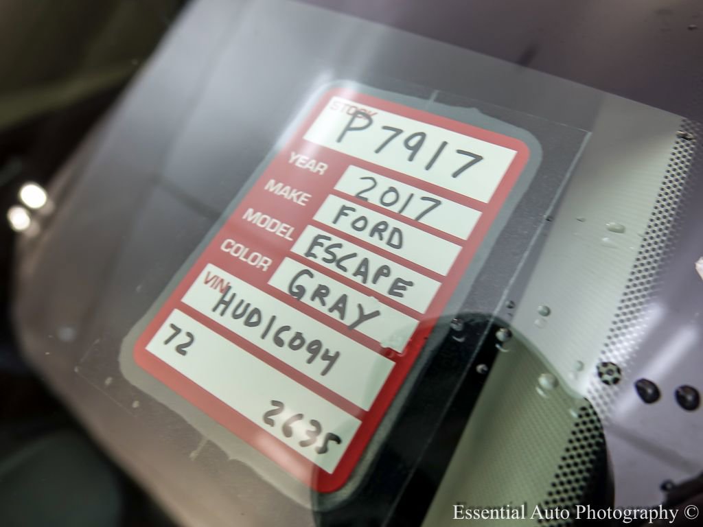 Certified 2017 Ford Escape SE w/ Equipment Group 201A image 25