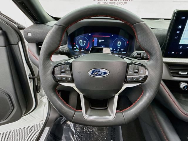 Certified 2025 Ford Explorer ST-Line AWD/4WD image 11