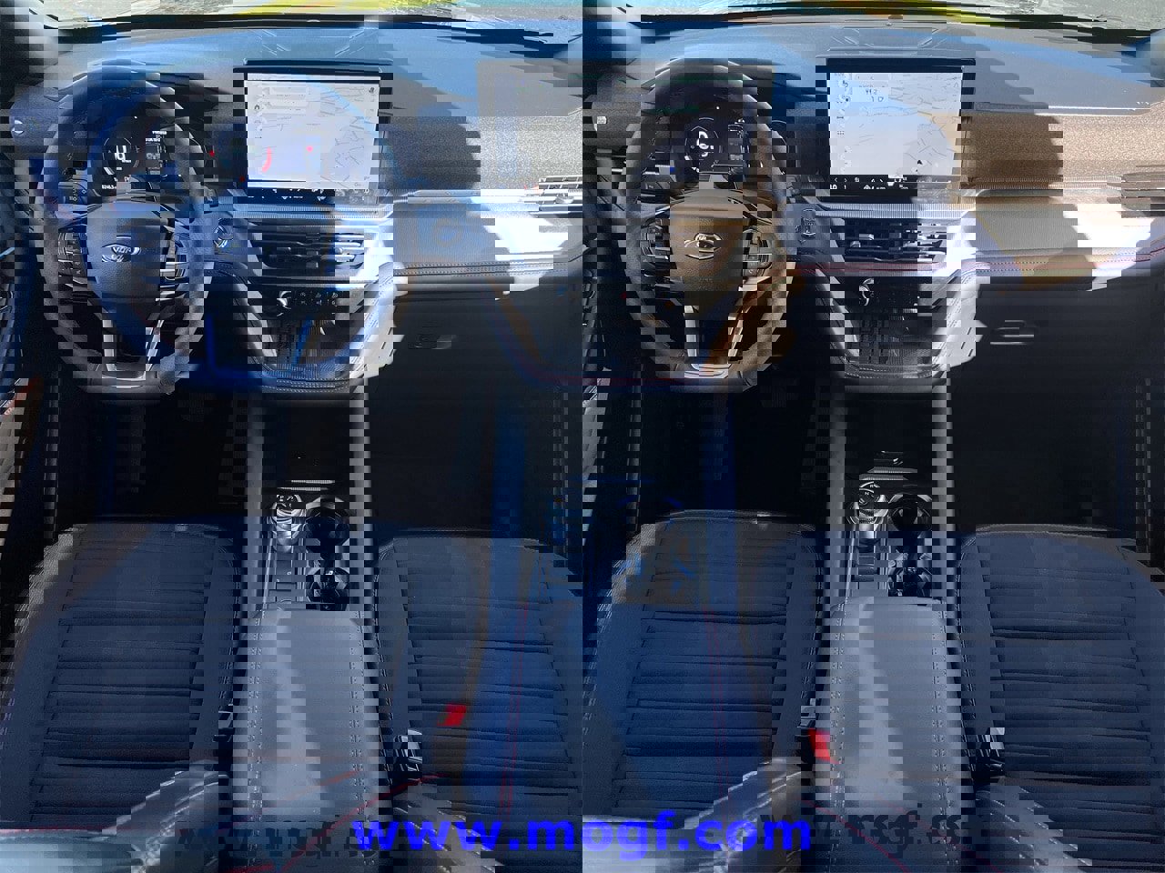 Certified 2025 Ford Explorer ST-Line w/ Premium Package image 9