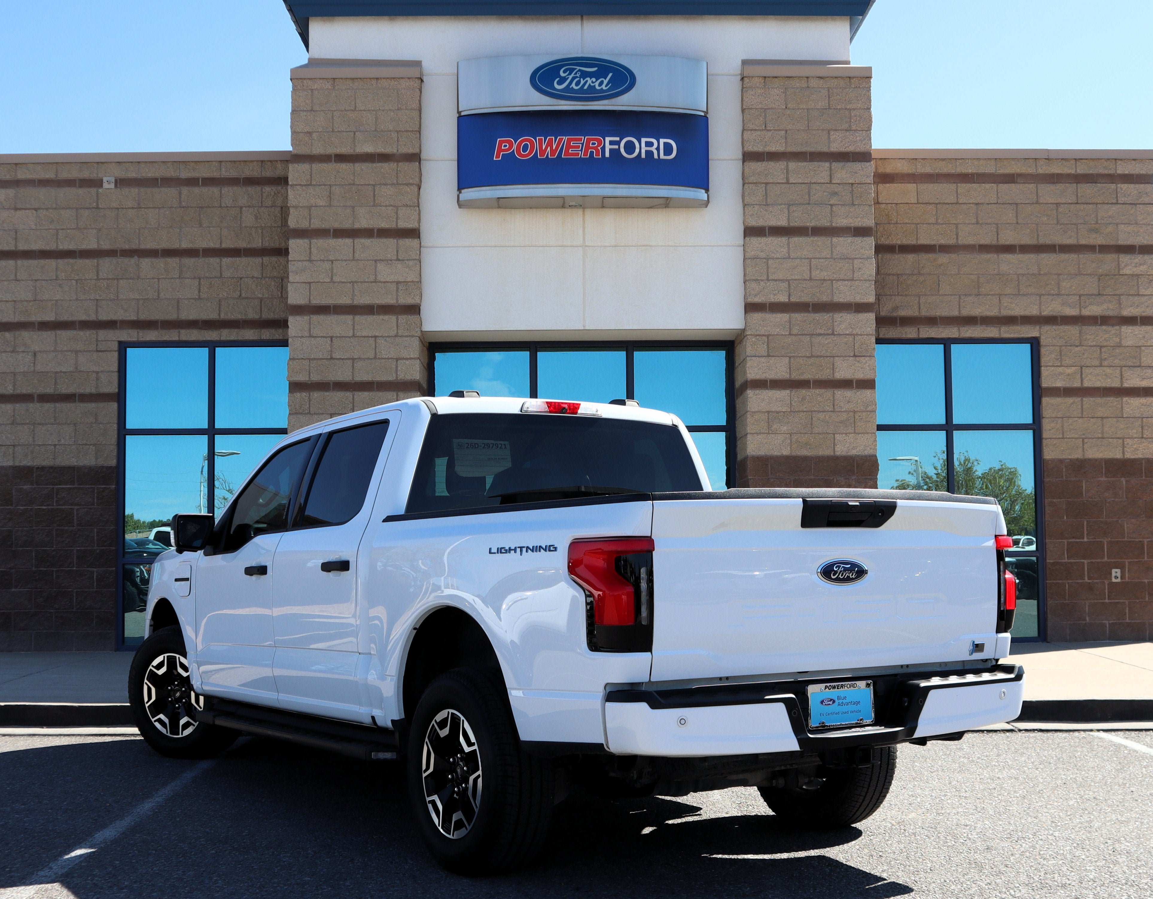 Certified 2023 Ford F150 Lightning XLT AWD/4WD image 8