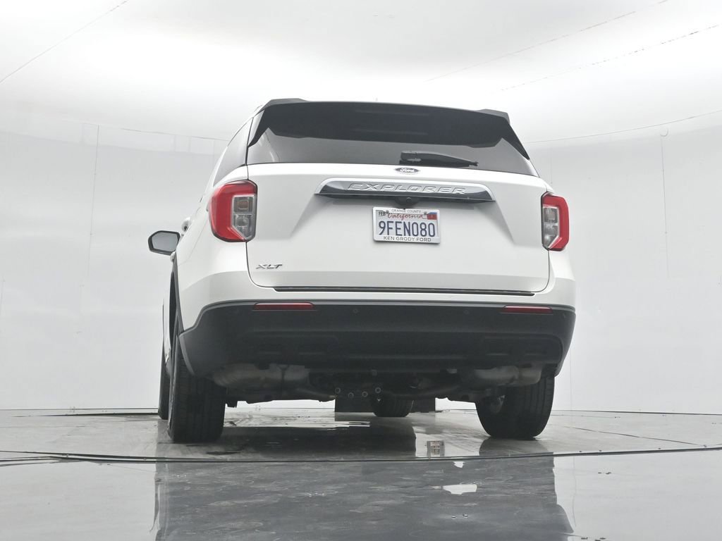 Certified 2022 Ford Explorer XLT image 52