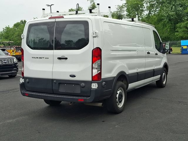 Certified 2020 Ford Transit 250 Low Roof RWD image 17