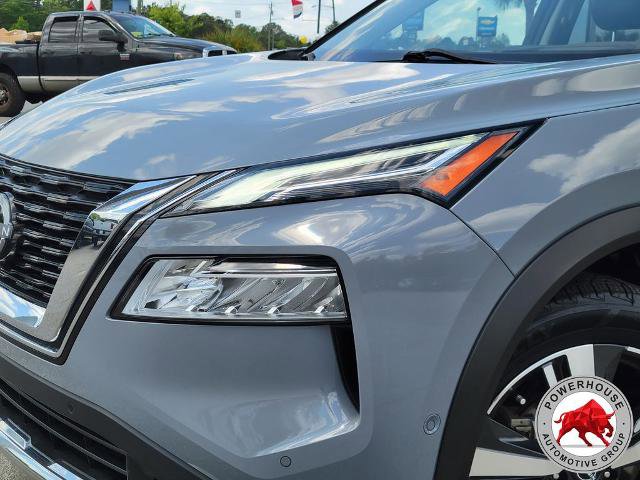 Used 2023 Nissan Rogue Platinum w/ Platinum Premium Package image 11