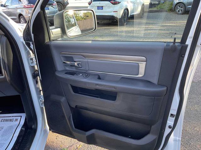 Used 2023 RAM 1500 Classic SLT w/ Electronics Group AWD/4WD image 35