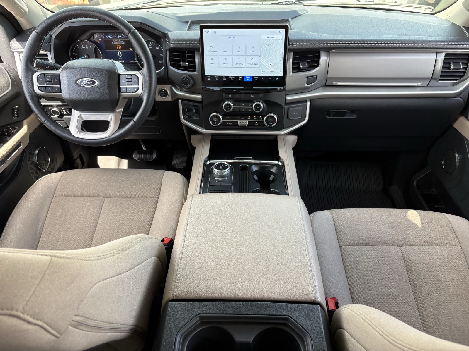 Certified 2024 Ford Expedition Max XLT RWD image 18