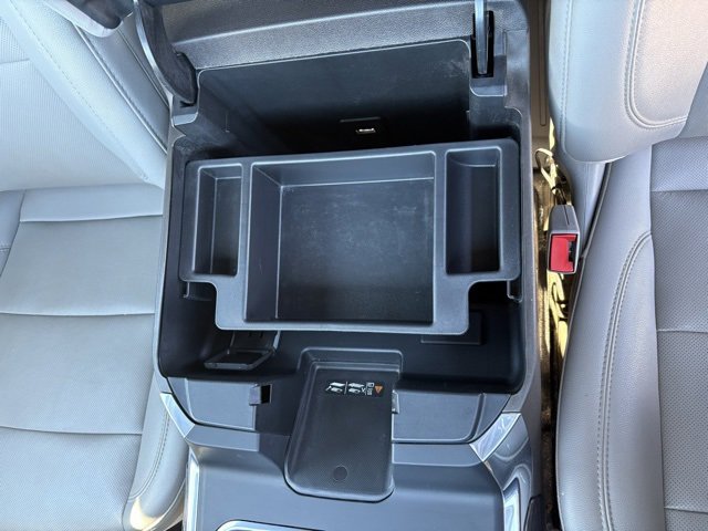 Used 2024 Chevrolet Silverado 3500 LTZ w/ LTZ Convenience Package image 30