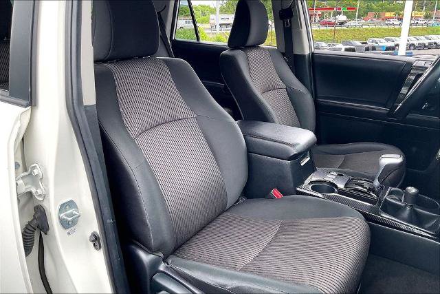 Used 2022 Toyota 4Runner TRD Off-Road AWD/4WD image 7