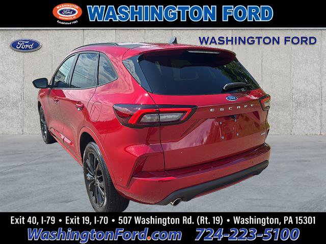Certified 2023 Ford Escape ST-Line Elite w/ Premium Technology Package AWD/4WD image 2