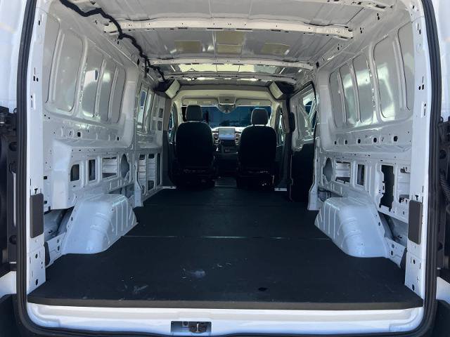 Certified 2024 Ford Transit 350 Low Roof RWD image 15