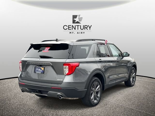 Certified 2023 Ford Explorer XLT w/ Equipment Group 202A image 4