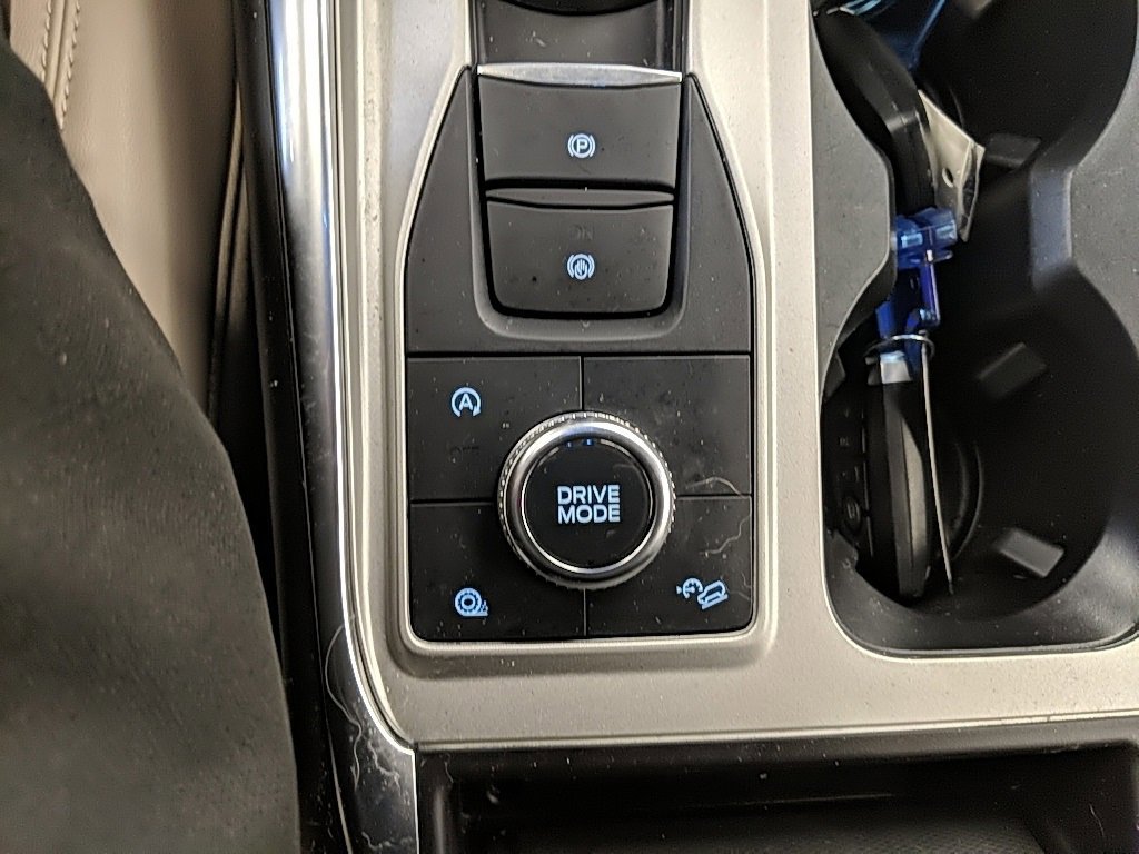 Certified 2023 Ford Explorer XLT w/ Equipment Group 202A image 24