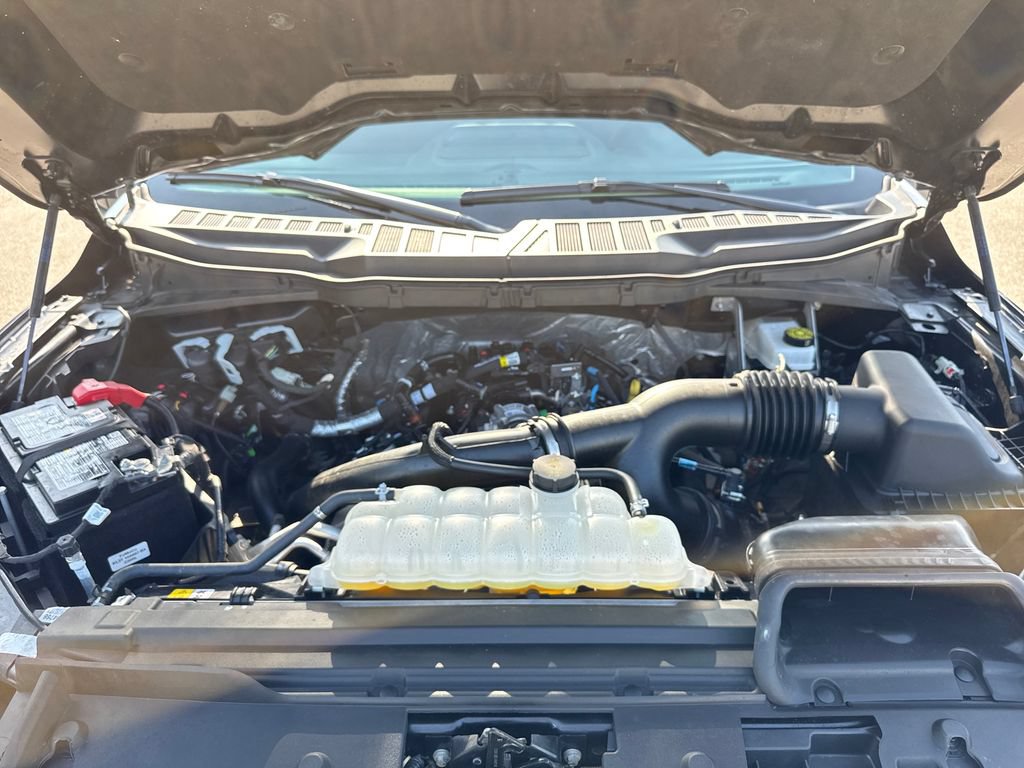 Certified 2025 Ford F150 XLT w/ Equipment Group 302A MID AWD/4WD image 34