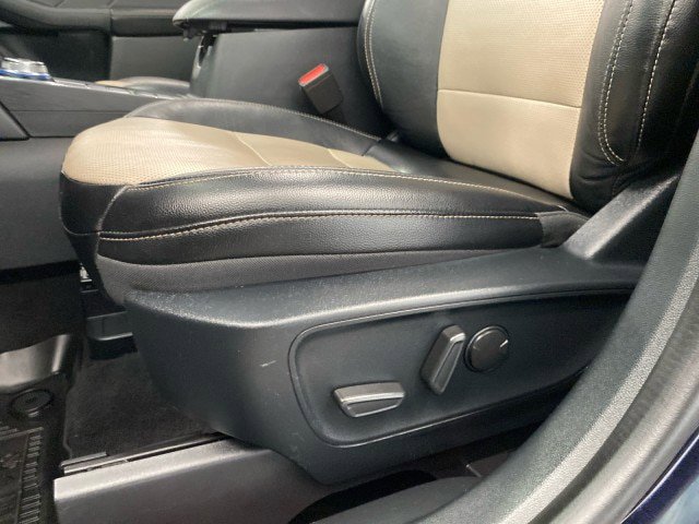 Certified 2021 Ford Escape Titanium w/ Titanium Elite Package AWD/4WD image 16