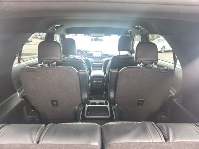 Certified 2020 Ford Explorer XLT image 11
