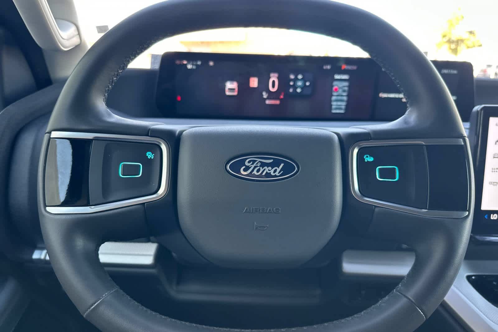 Certified 2025 Ford Expedition Active RWD image 25