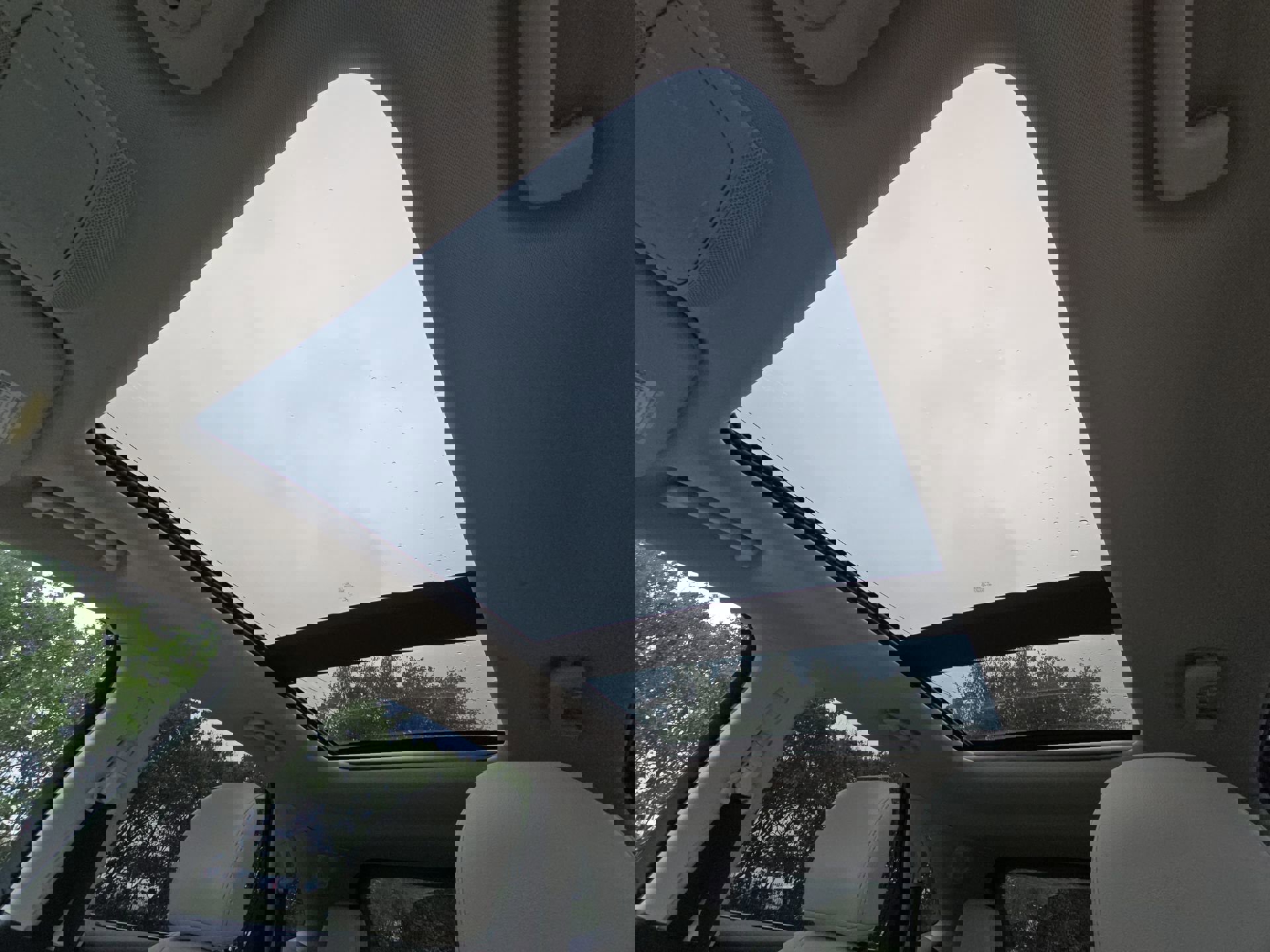 Certified 2018 Ford Edge Titanium w/ Equipment Group 301A FWD image 20