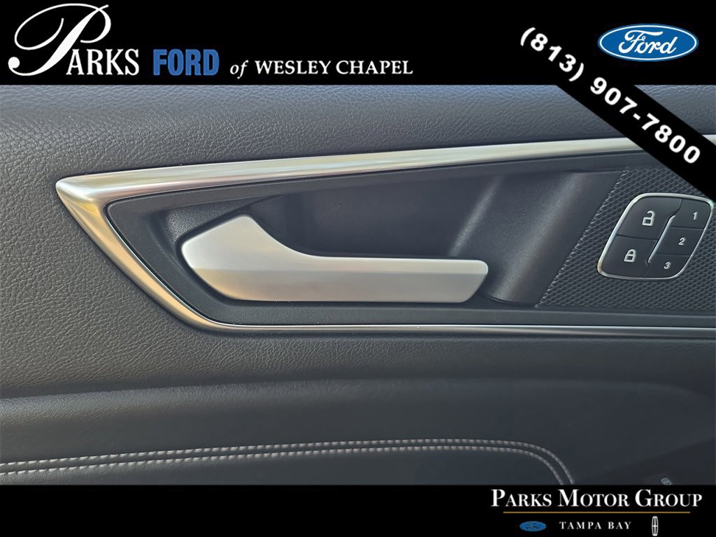 Certified 2018 Ford Edge Titanium w/ Ford Safe & Smart Package image 17